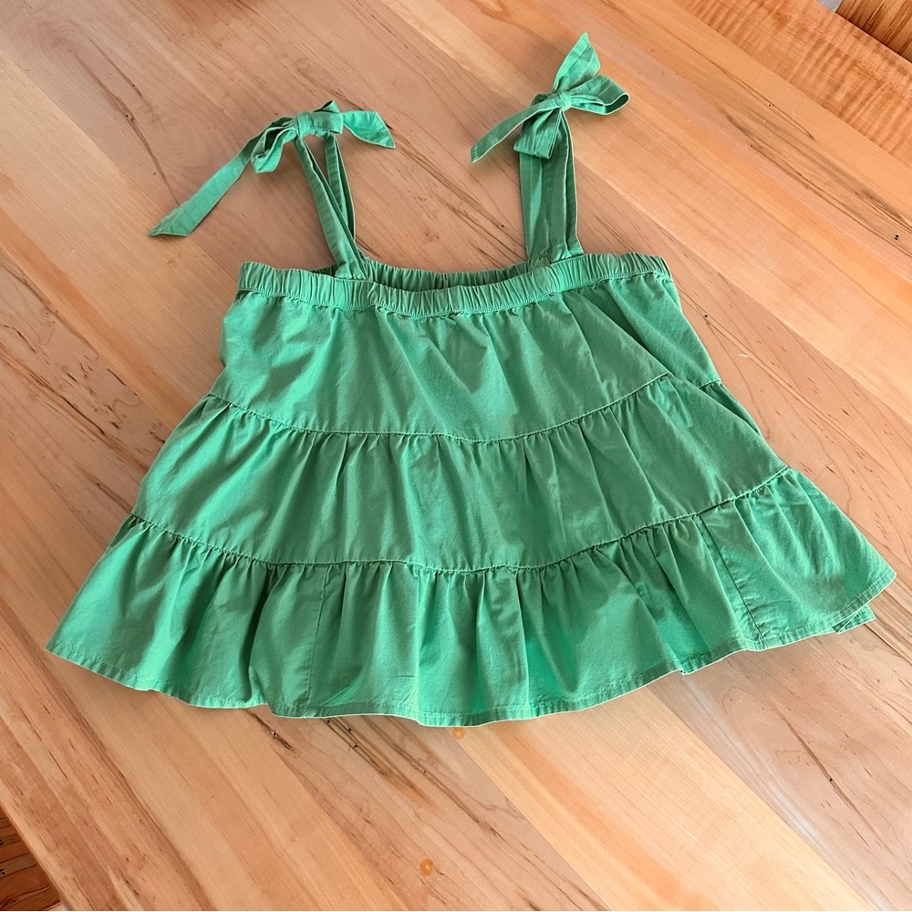American Eagles tiered top S